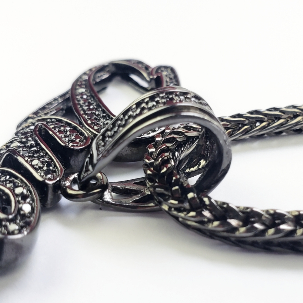 King Ice, "Queen" Designer Streetwear Pendent Black Onyx Round Chain, 20" Long - Picture 10 of 15